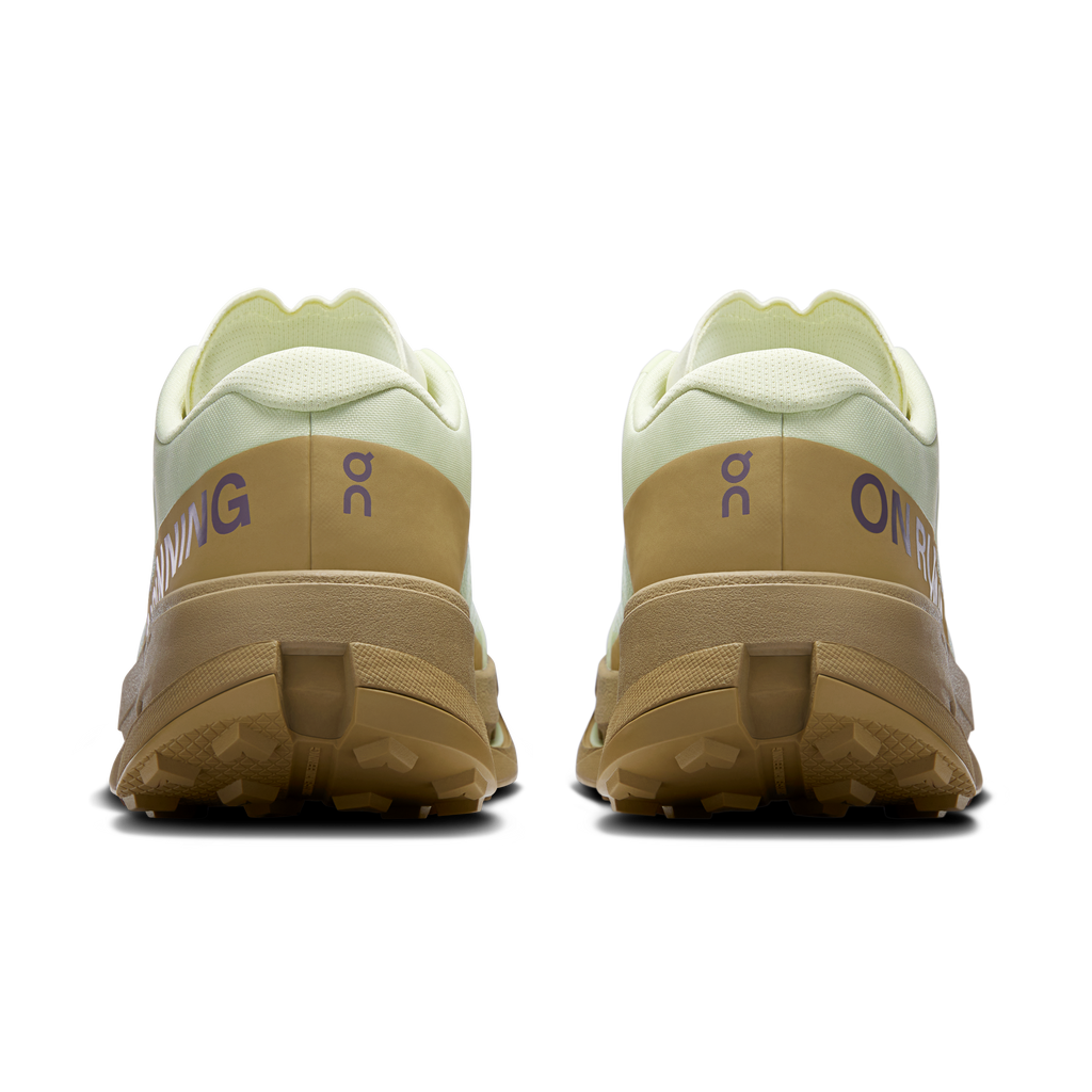 On Cloudultra 3 M - Linen | Safari