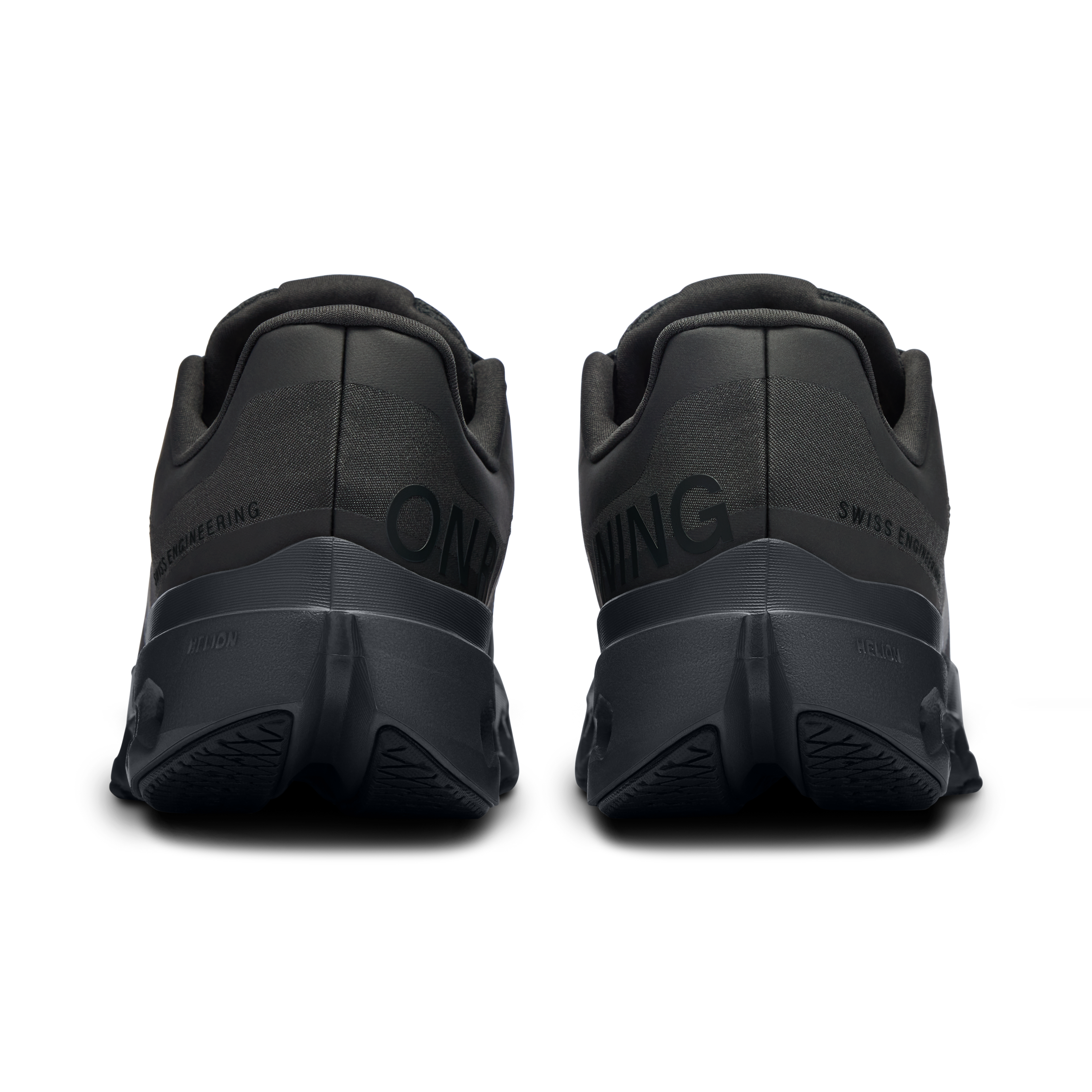 ON Cloudsurfer Next W - Black | Eclipse