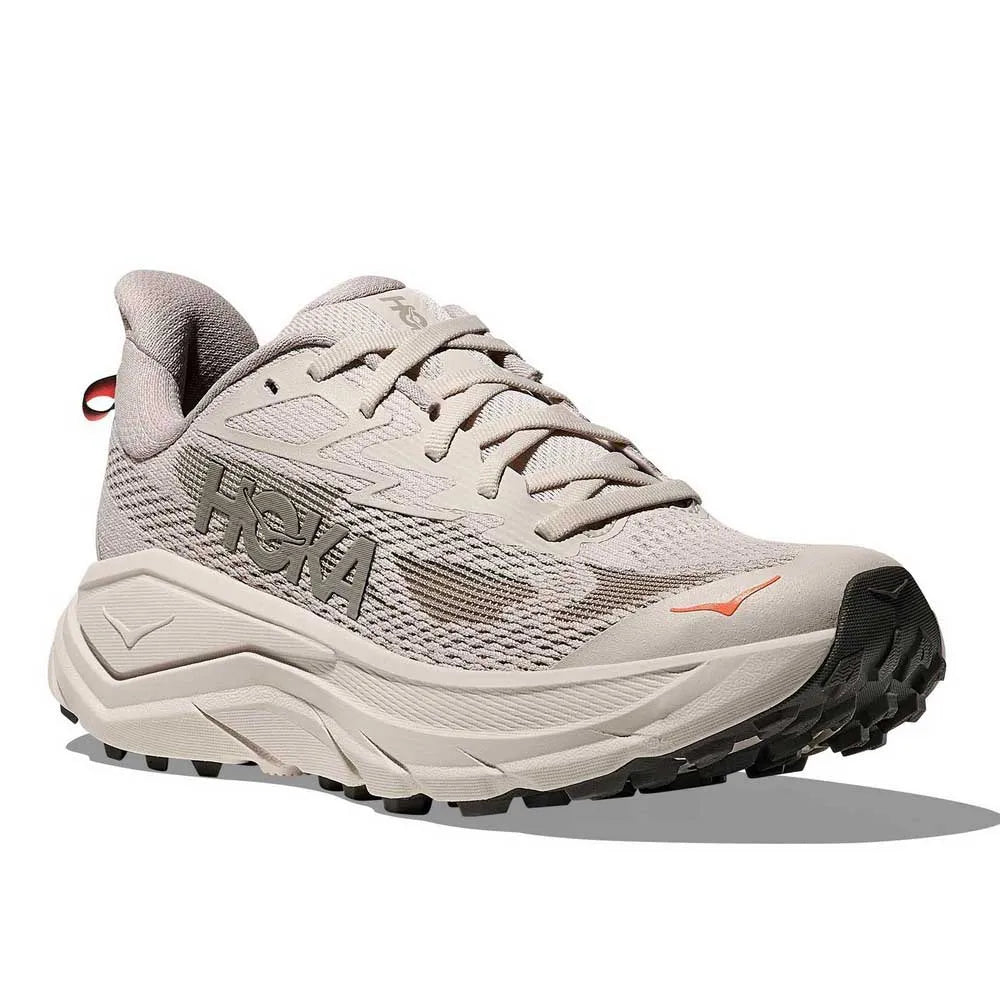 Hoka Challenger 8 W